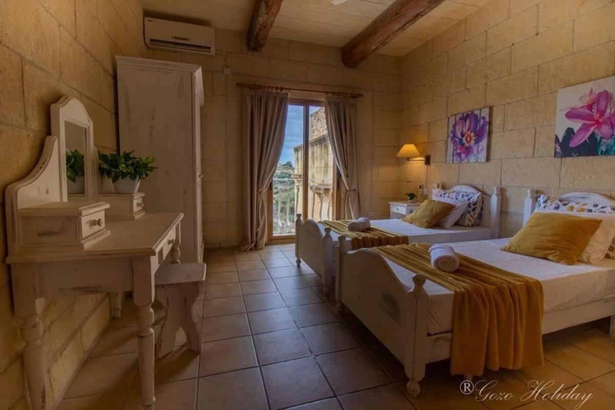 Bed and Breakfast Hibiscus Xagħra Exterior foto